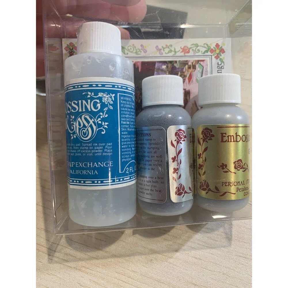 Stampendous embossing powder